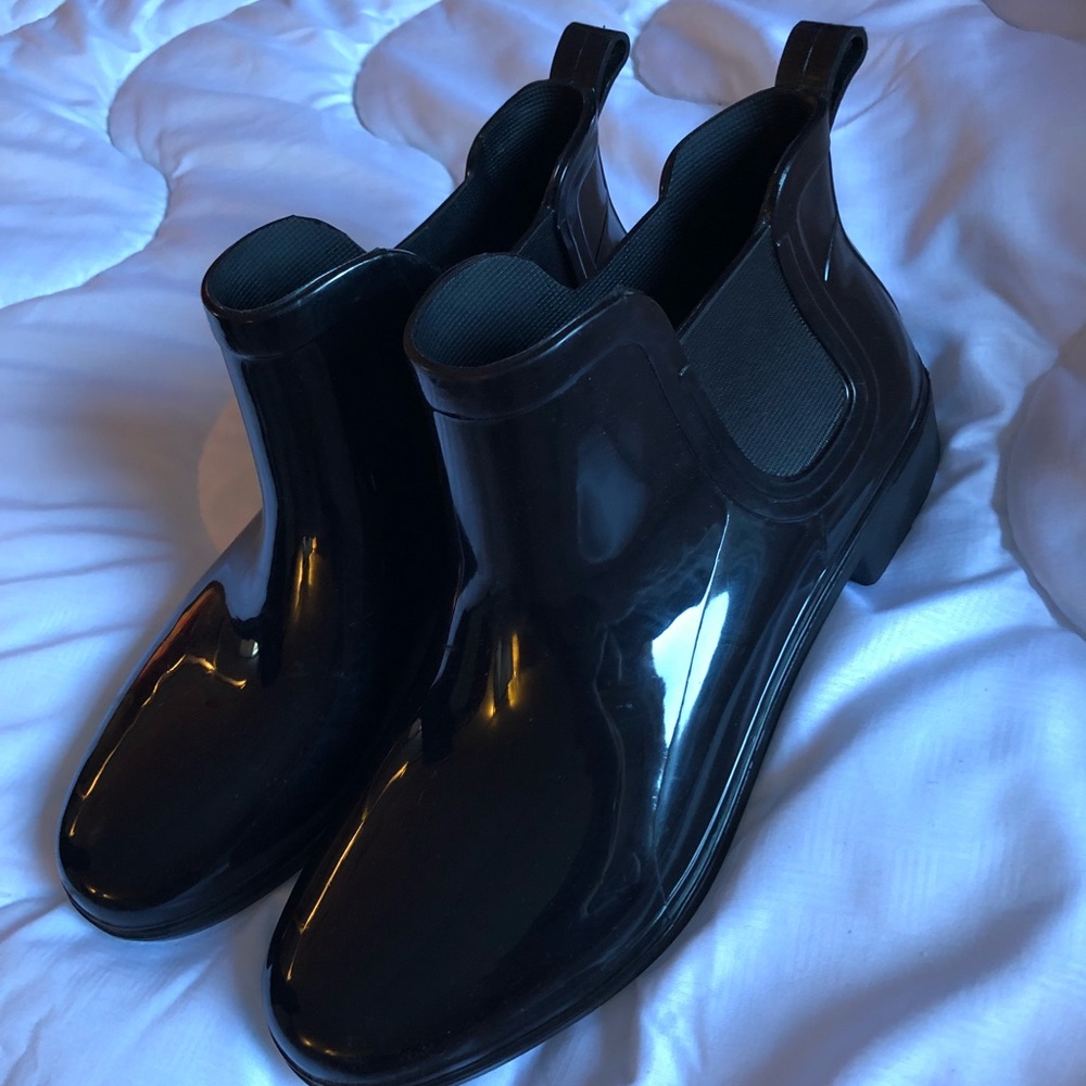 Rain Boots☔️